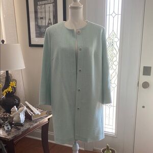Mint Green Trench Coat with Relaxed Fit and Knee-Length Design